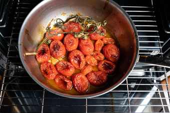 Schmortomaten im Backofen