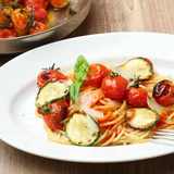 Spaghetti mit Tomatensoße