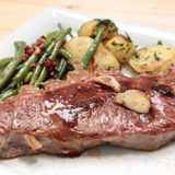 Rumpsteak mit Speckbohnen und Bratensaft, von Thomas Sixt, dieses Steak schmeckt großartig